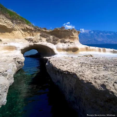 Alkithea, Cozy With Amazing Sea View شقة أرغوستولي